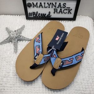 Vineyard Vines Flag Whale Leather Fip Flops